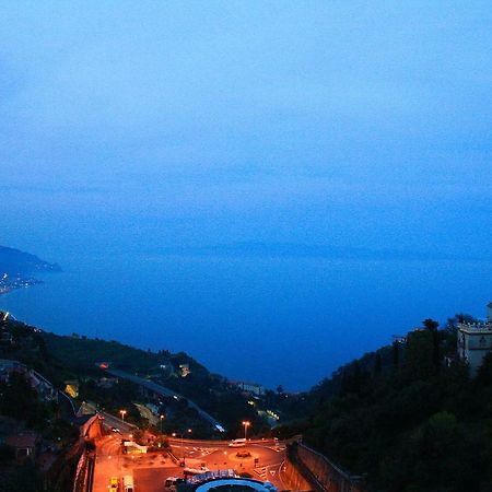 Sea View Apartment Taormina Exterior foto